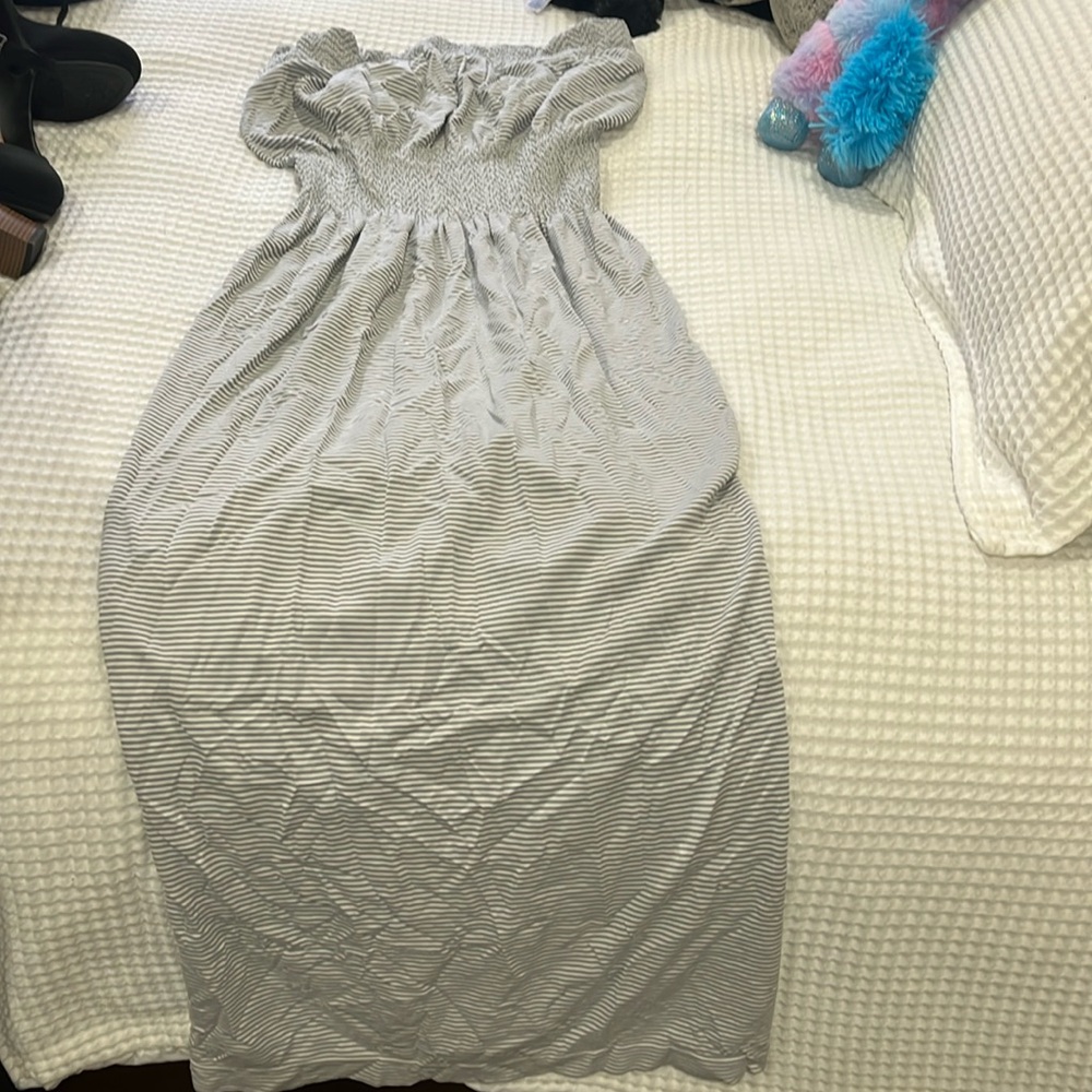 Strapless dress